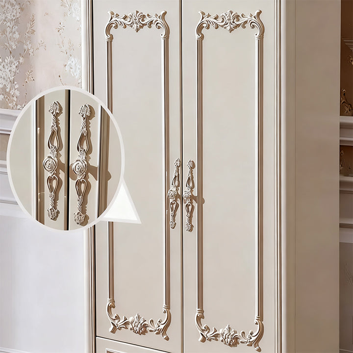 Baroque｜ワードローブ 収納力抜群 彫刻